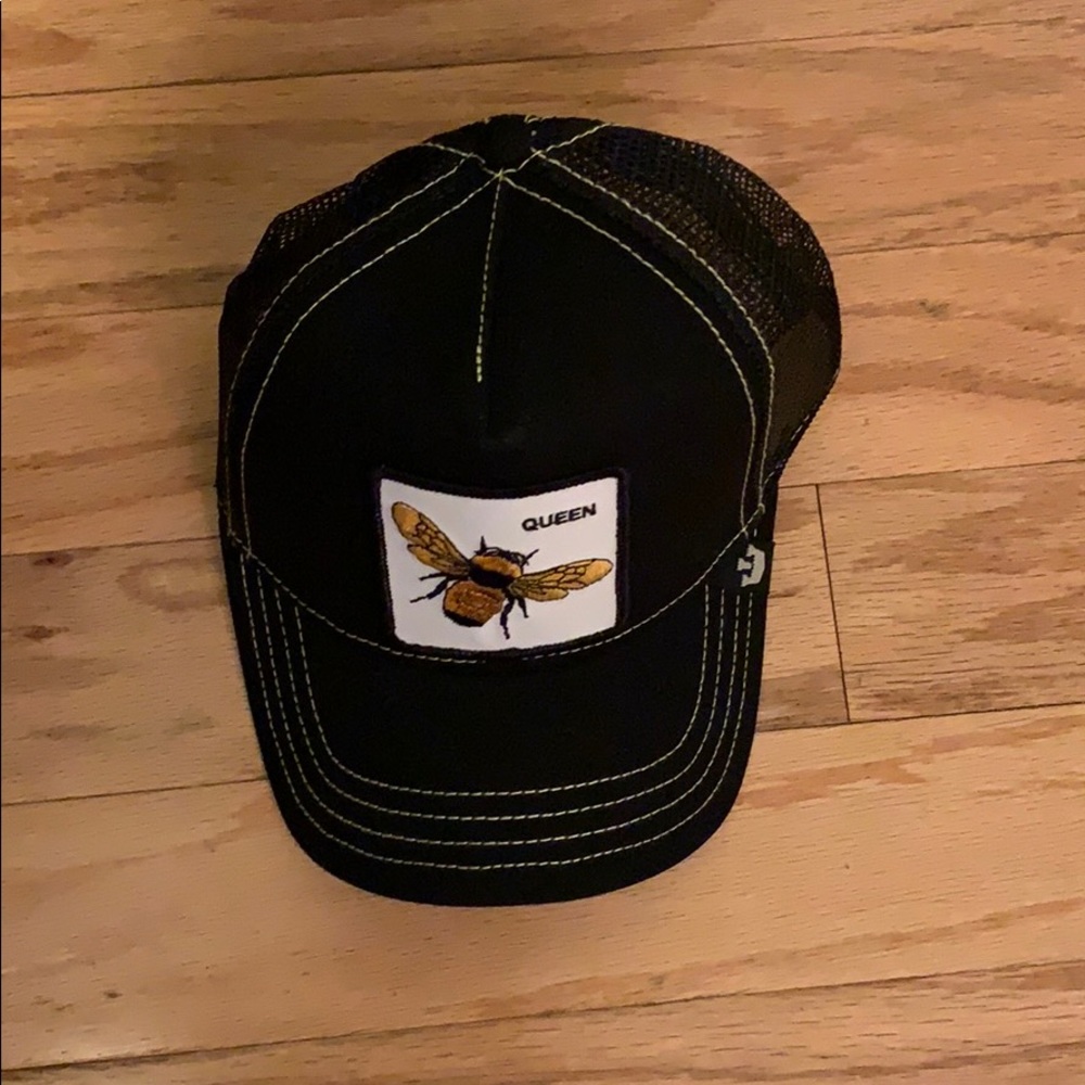 Queen Bee truckers hat